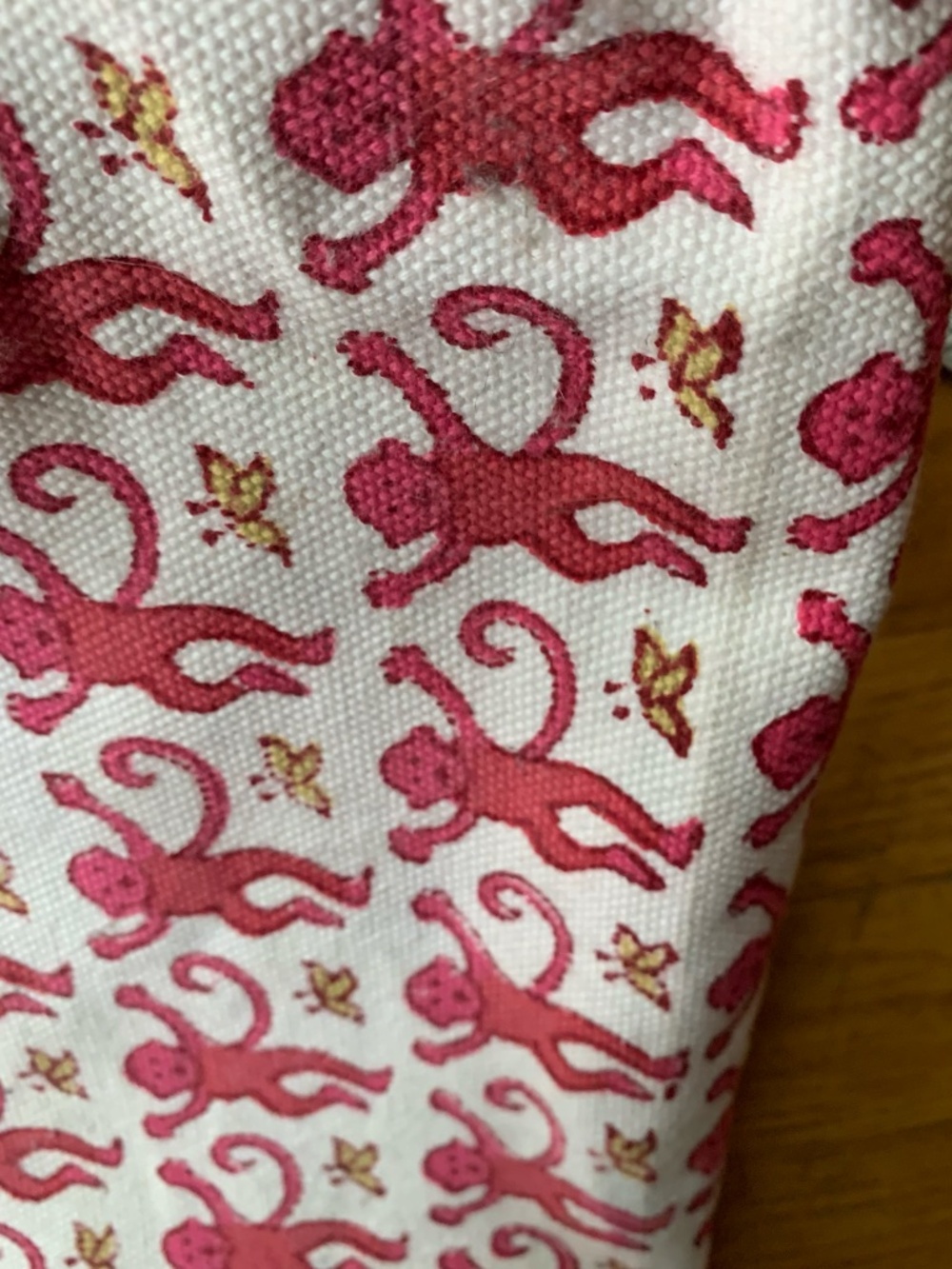 Roberta Roller Rabbit Pink Monkey Canvas Carry All Bag - Picture 3 of 7